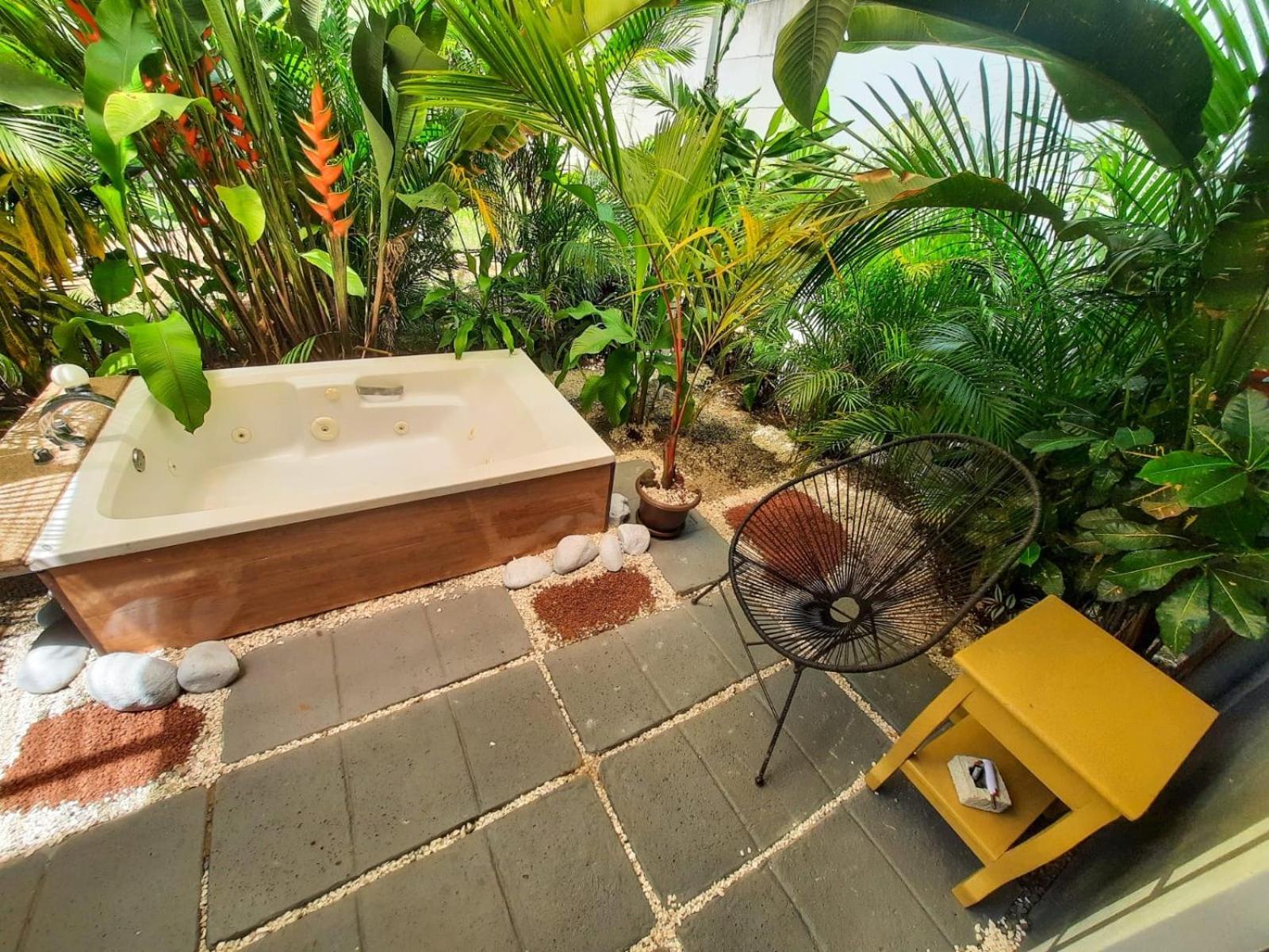 Iki Volcan Arenal With Jacuzzy La Fortuna Ngoại thất bức ảnh